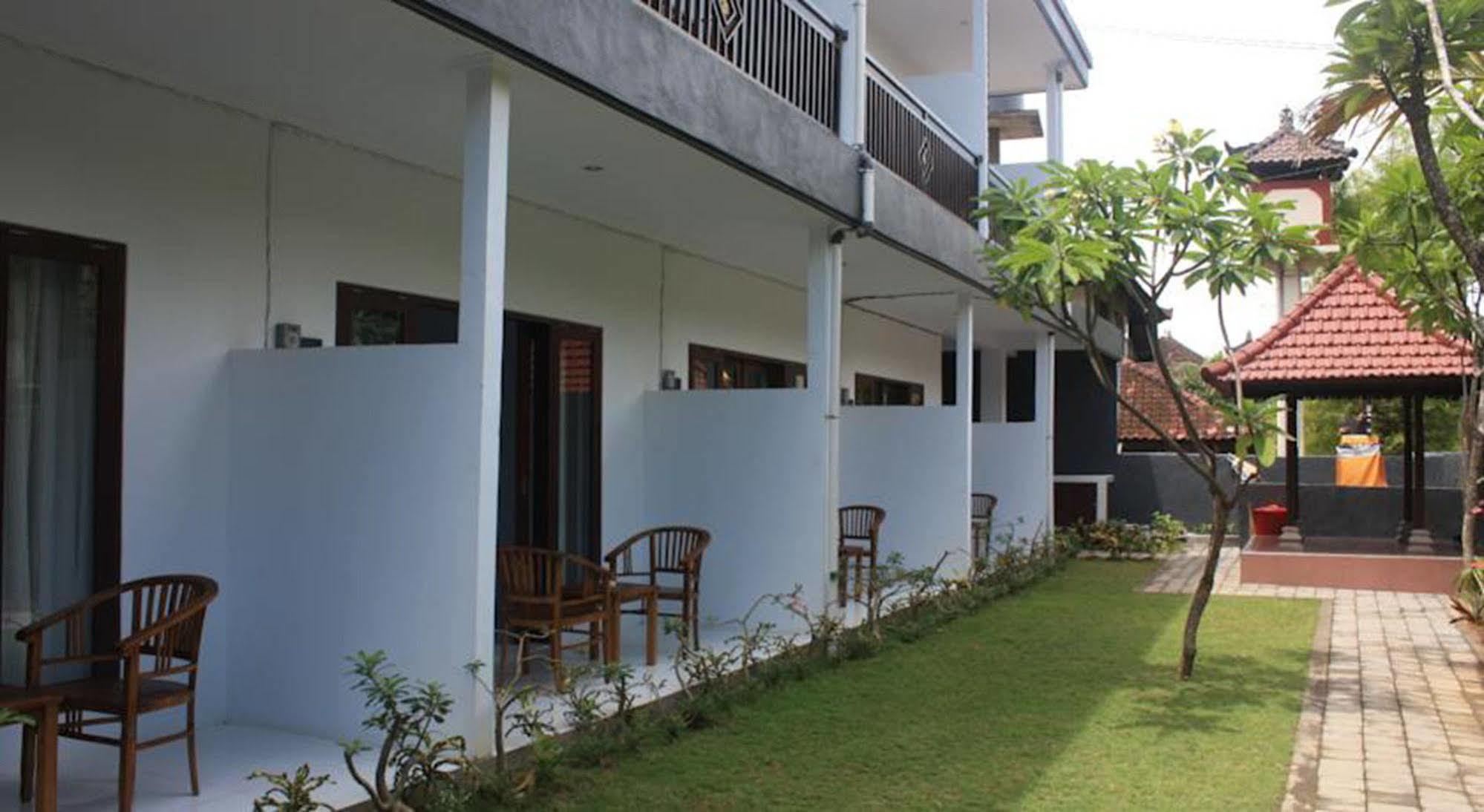 Отель U House Seminyak Керобокан Экстерьер фото